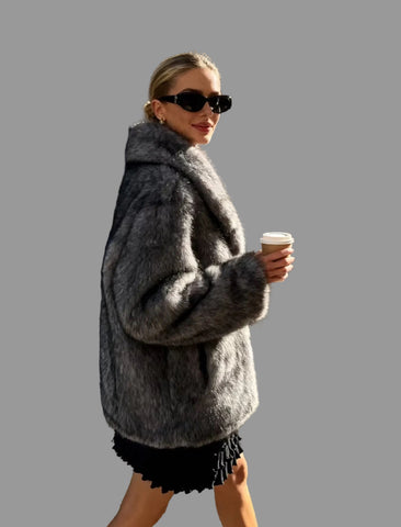 CHAQUETÓN FAUX FUR GRAN CUELLO 3 CLRS
