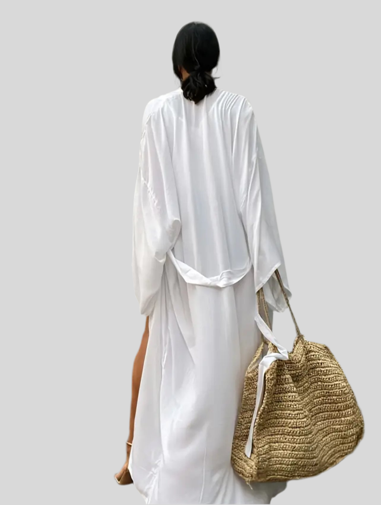 KIMONO LISO CON CINTURÓN 4 CLRS