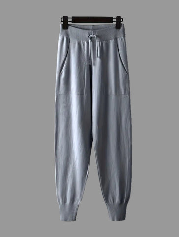 CONJUNTO DE PUNTO PANTALÓN JOGGER 4 CLRS