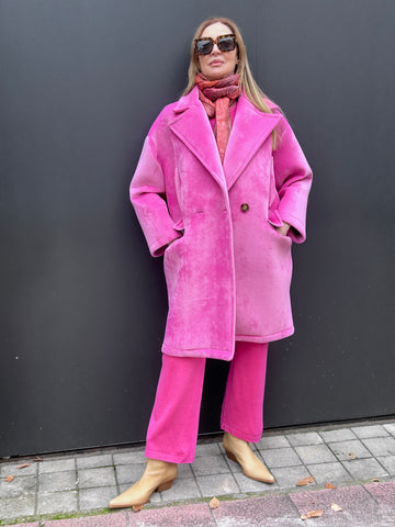 Abrigo de neopreno oversize rosa chicle