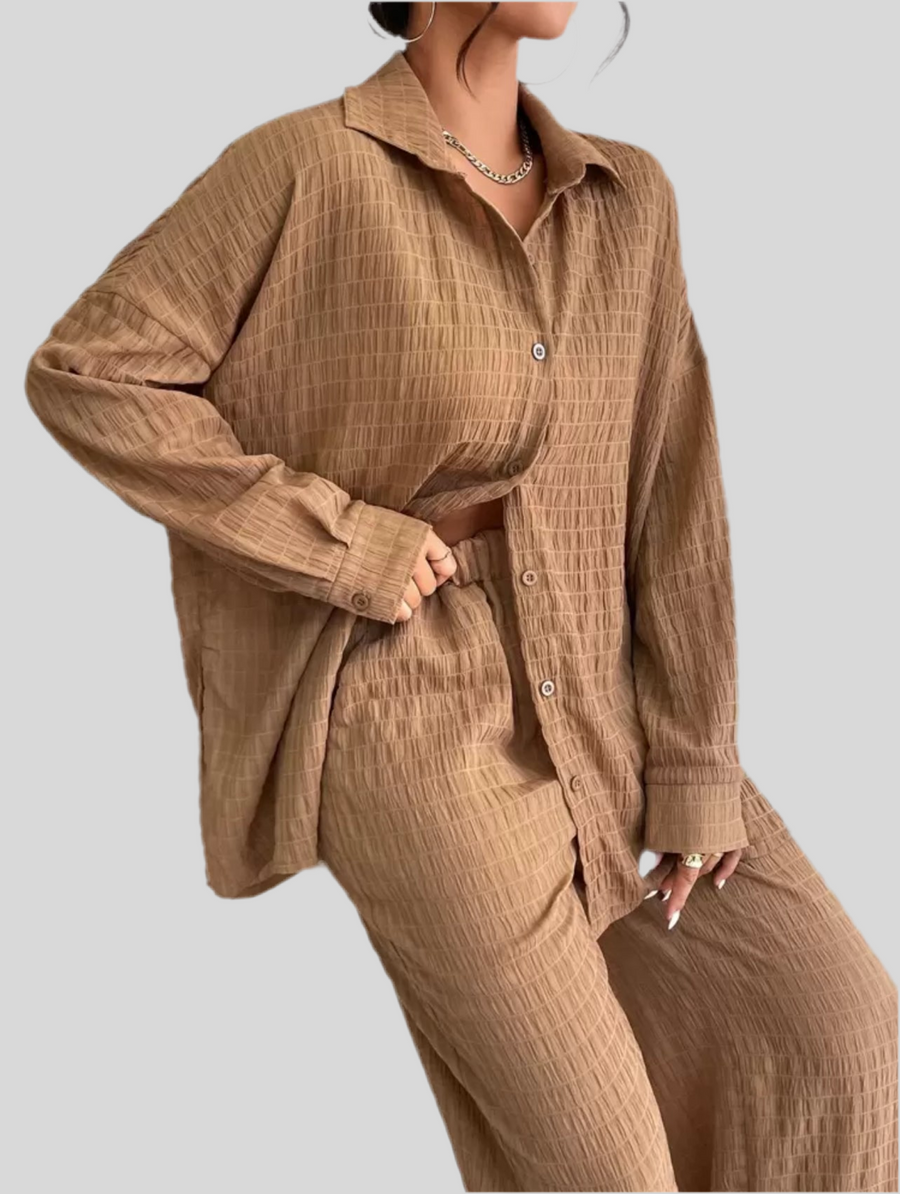 CONJUNTO DE CAMISA Y PANTALÓN 11 CLRS