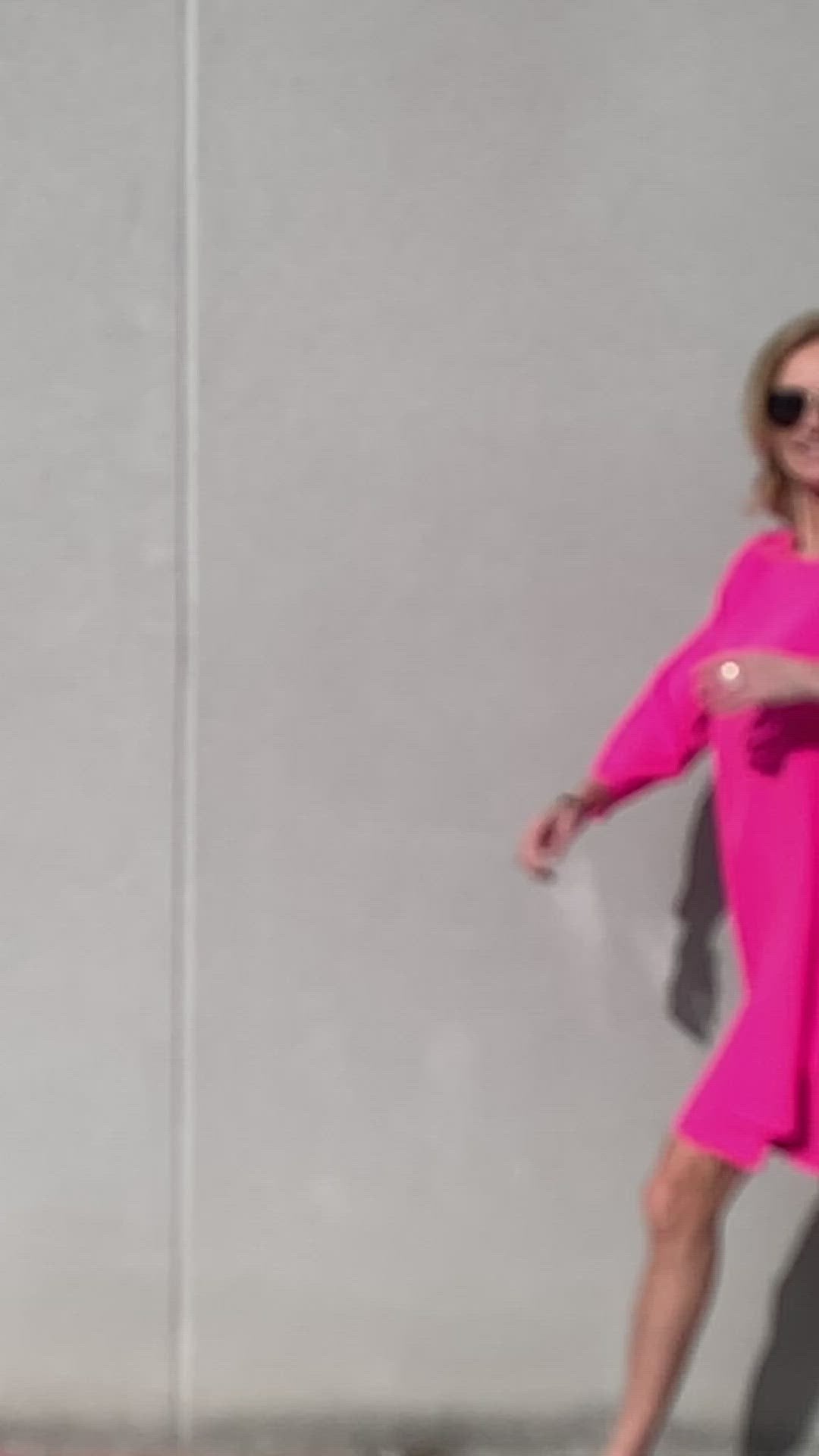 BAVARIA DOPPELLAGENKLEID AUS KREPP MIT UNGLAUBLICHEM FALL