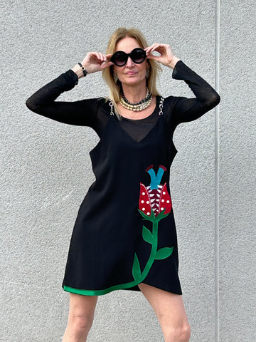 Jewel strap dress with embroidery