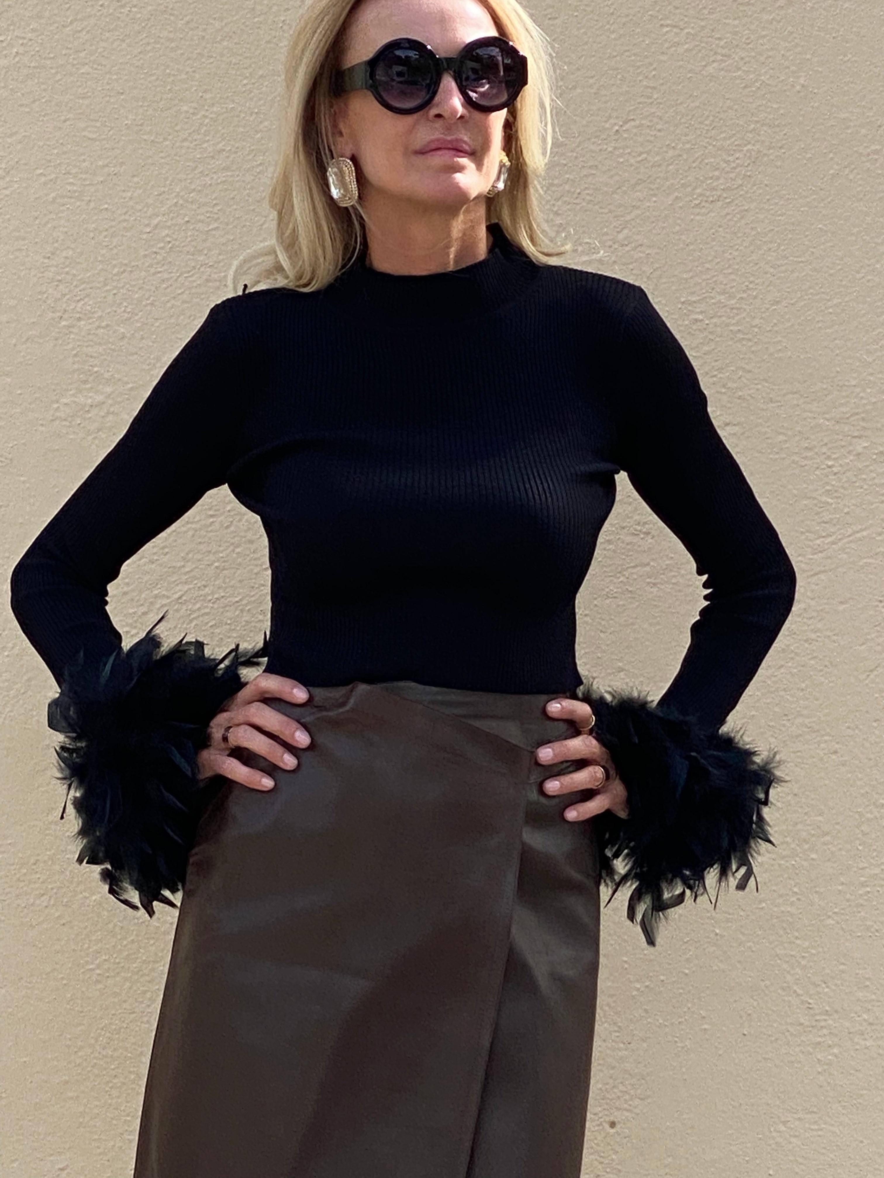 Ribbed knit cropped jumper with feather cuffs