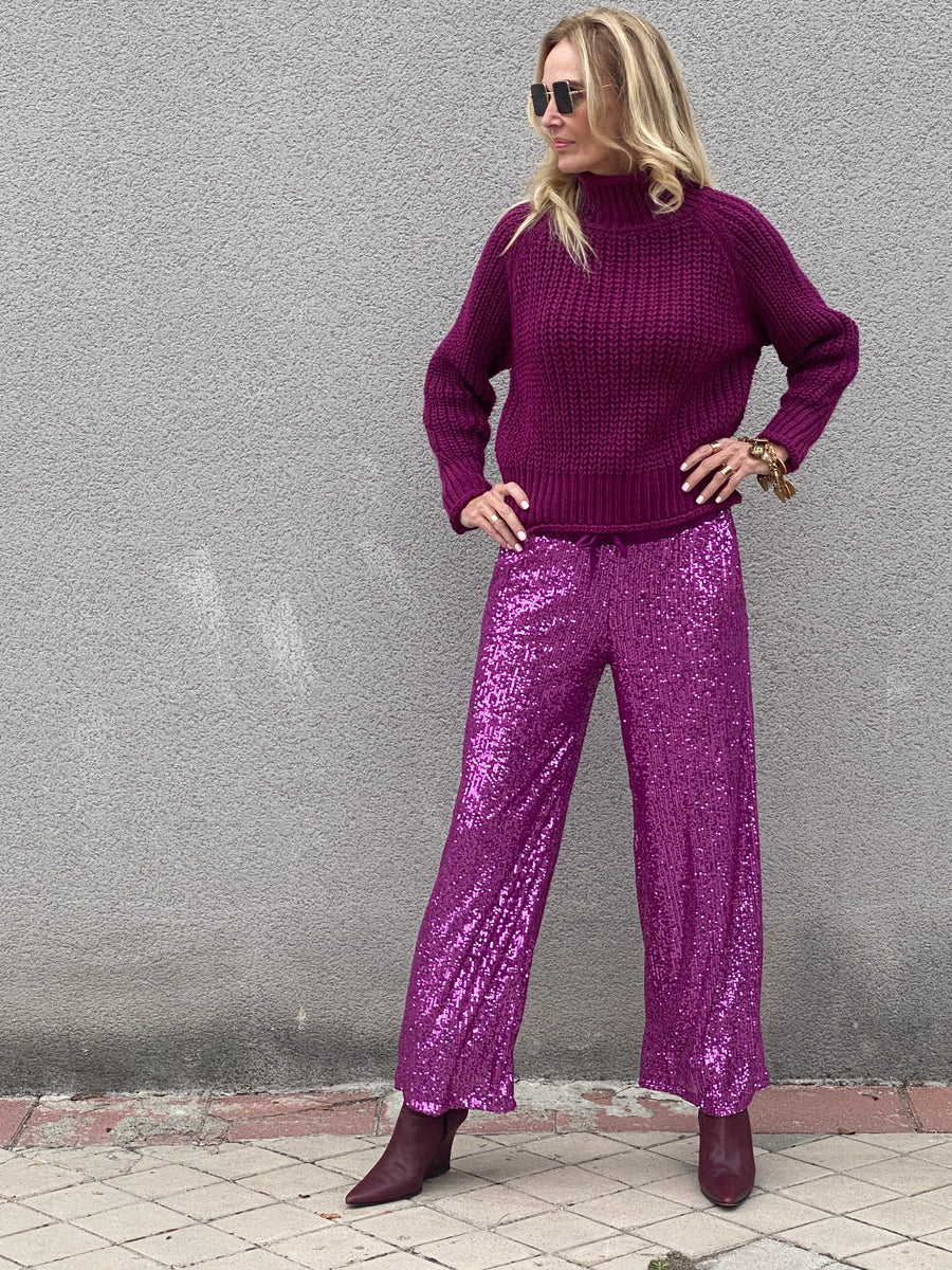 Set of soft and thick knit sweater and sequined pants