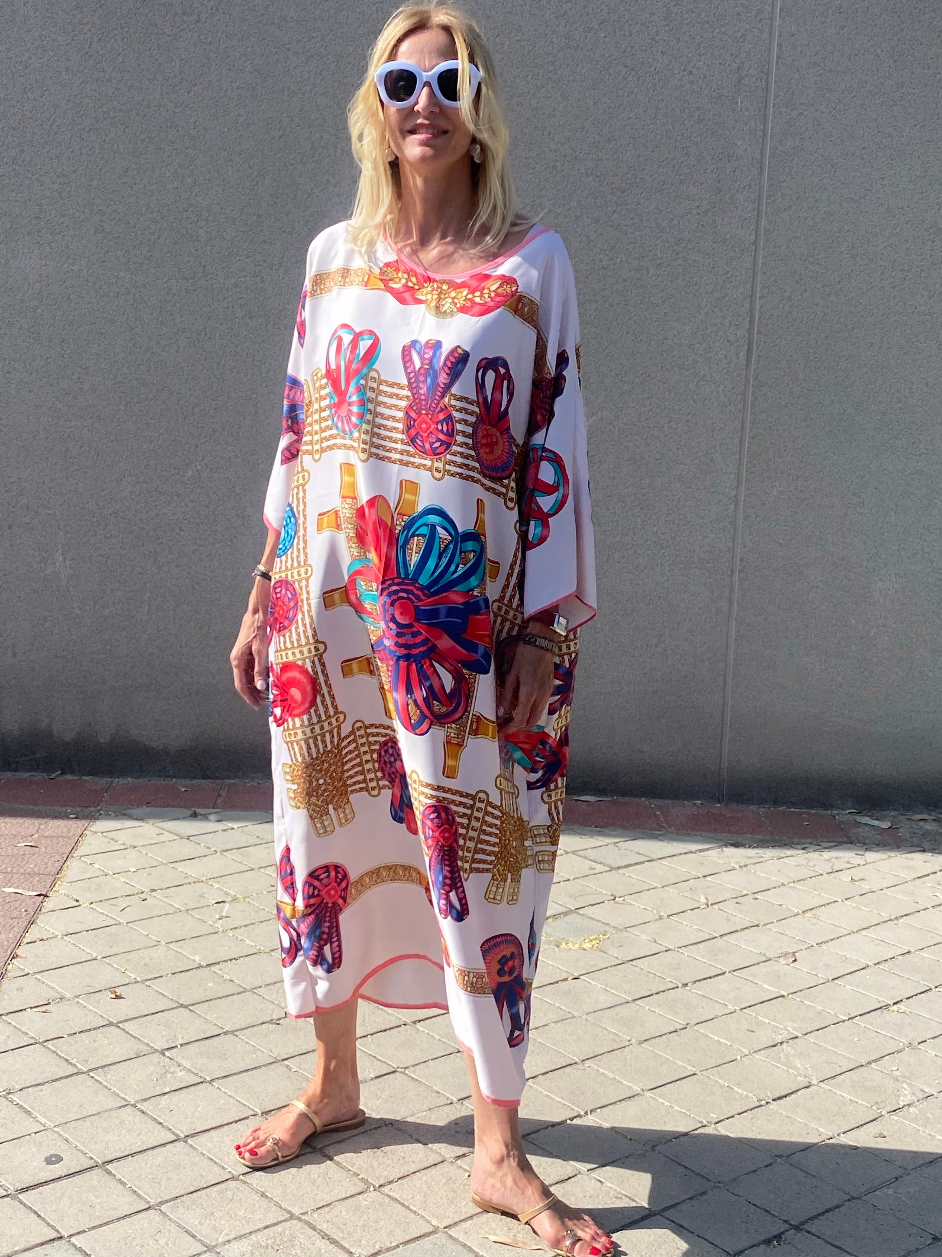 Kaftan BASH BOW LIMITED EDITION Die Thannac-Seidenkollektion 